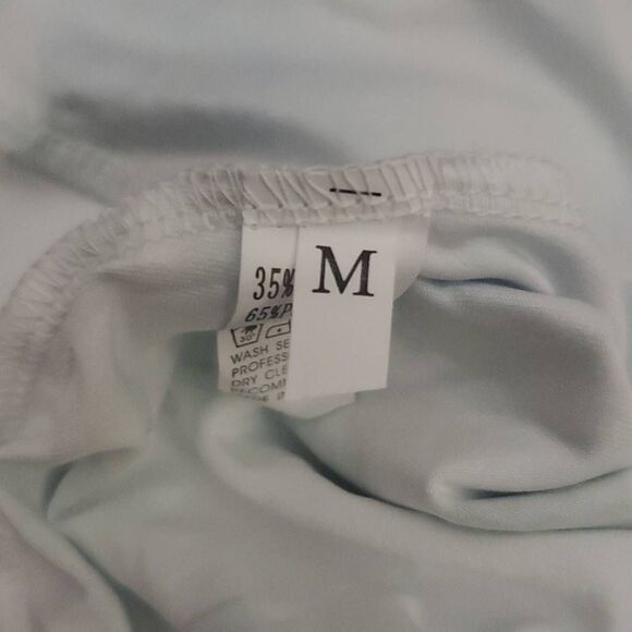 NWOT CHIC ME NIGHTGOWN - Picture 2 of 2